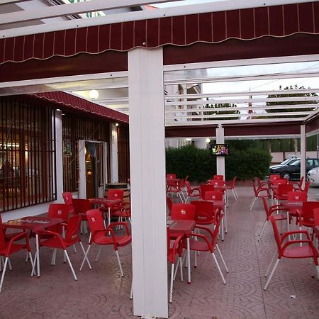 Hostal Santa Barbara Socuéllamos Εξωτερικό φωτογραφία